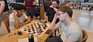 Analyse Pranav & Gino. Alaettin kijkt mee